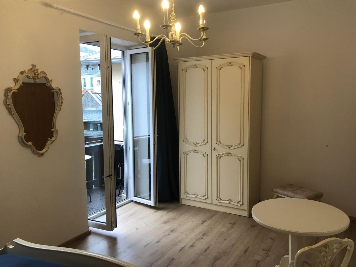 Pension Und Ferienwohnung Frech Марктшеленберг Екстериор снимка